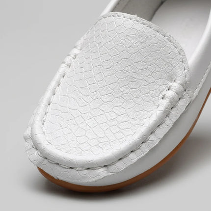 Mocassin cuir bébé fille motif crocodile - Vue 4 - Mocassin